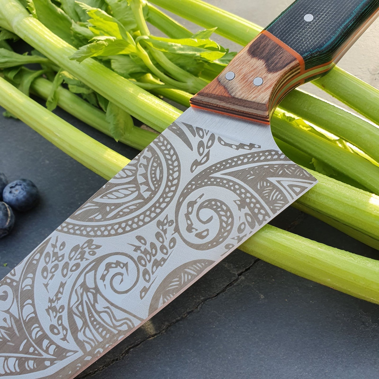 UK (APOSL Knives)