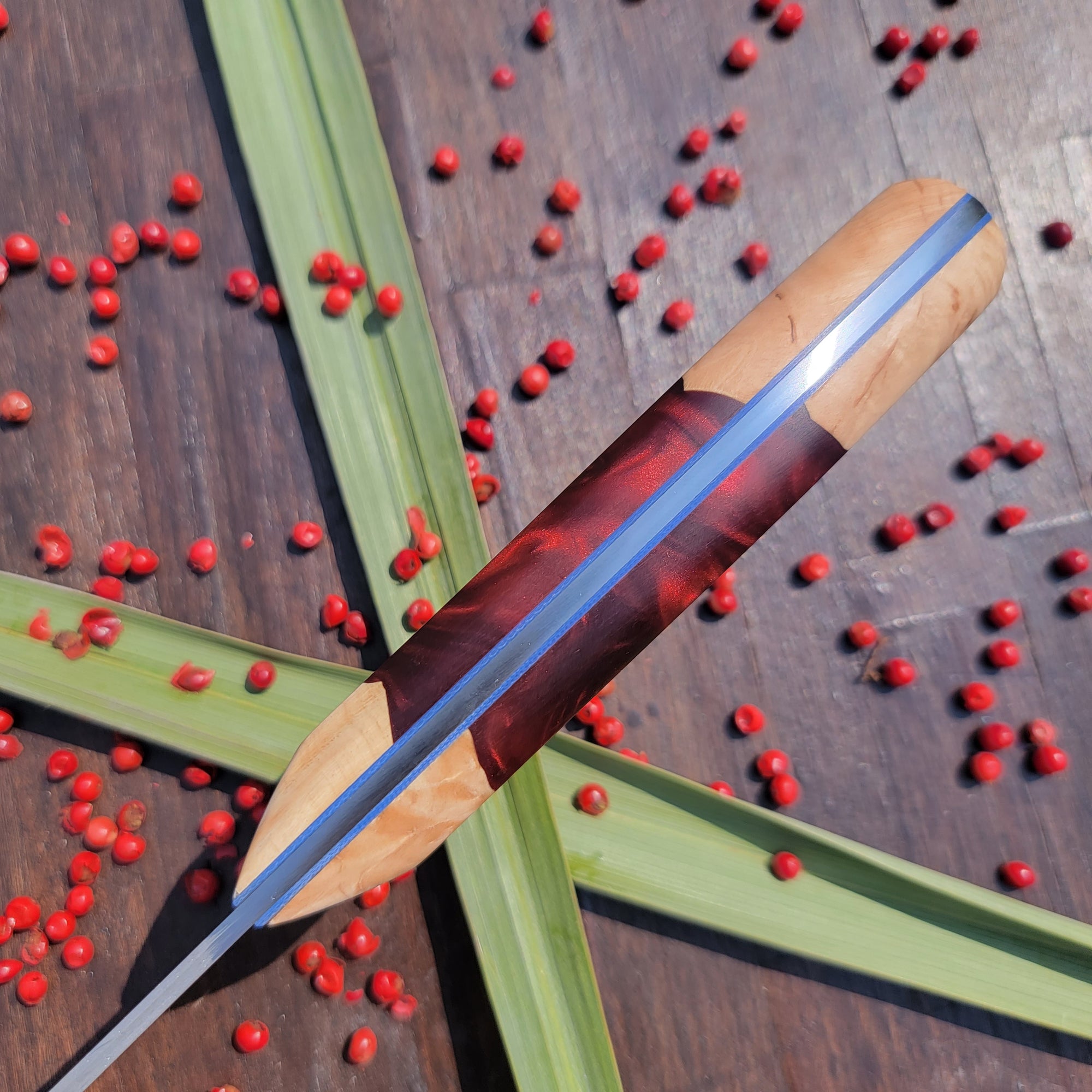 Dingo with "Red Earth" handle