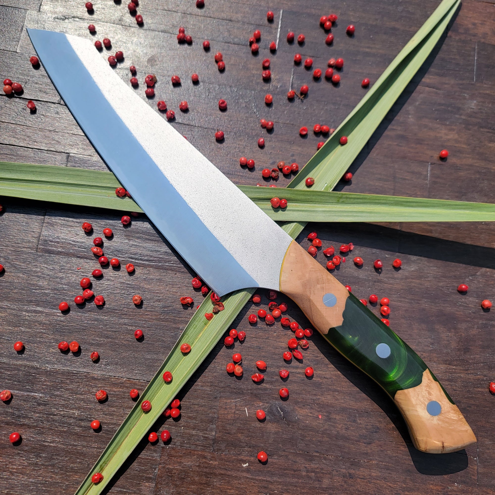 Dingo with a "Green" handle