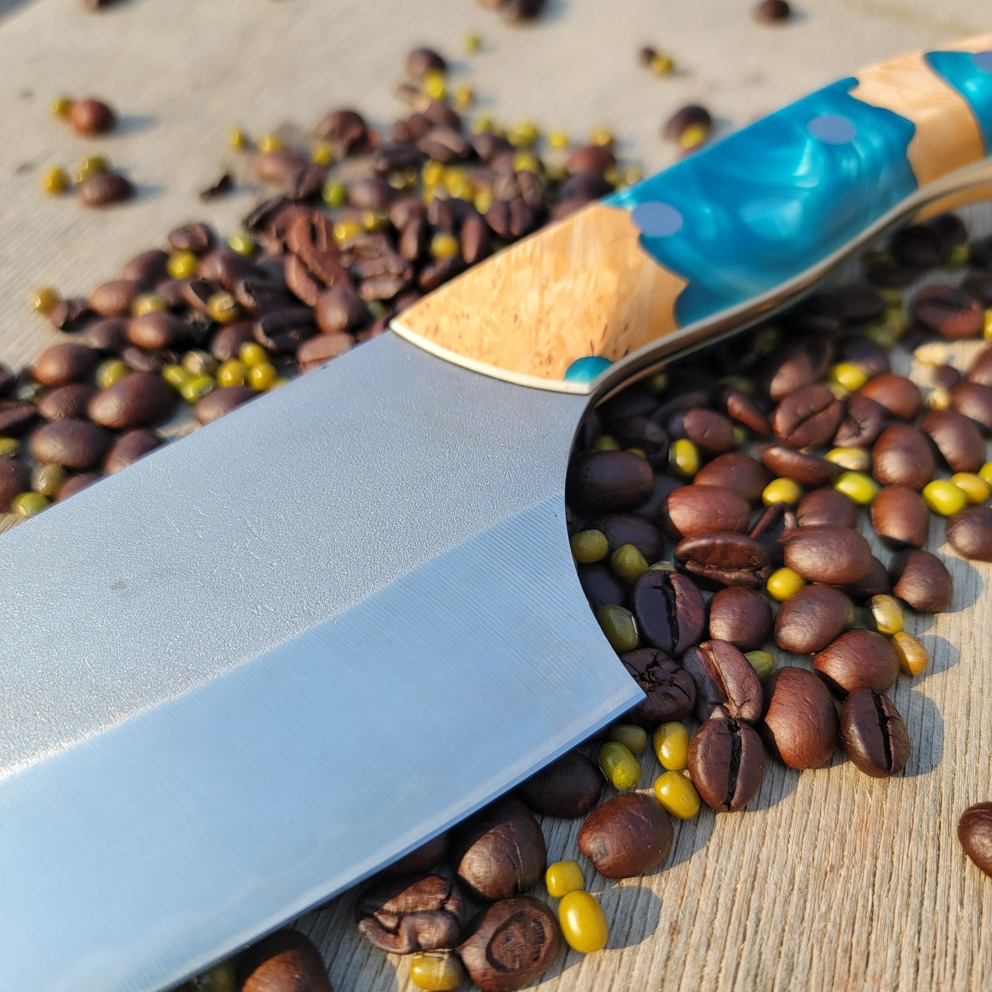 Wombat with "Ocean Blue" handle