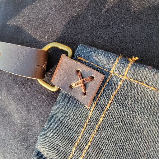 Denim Apron (dark brown leather pocket)