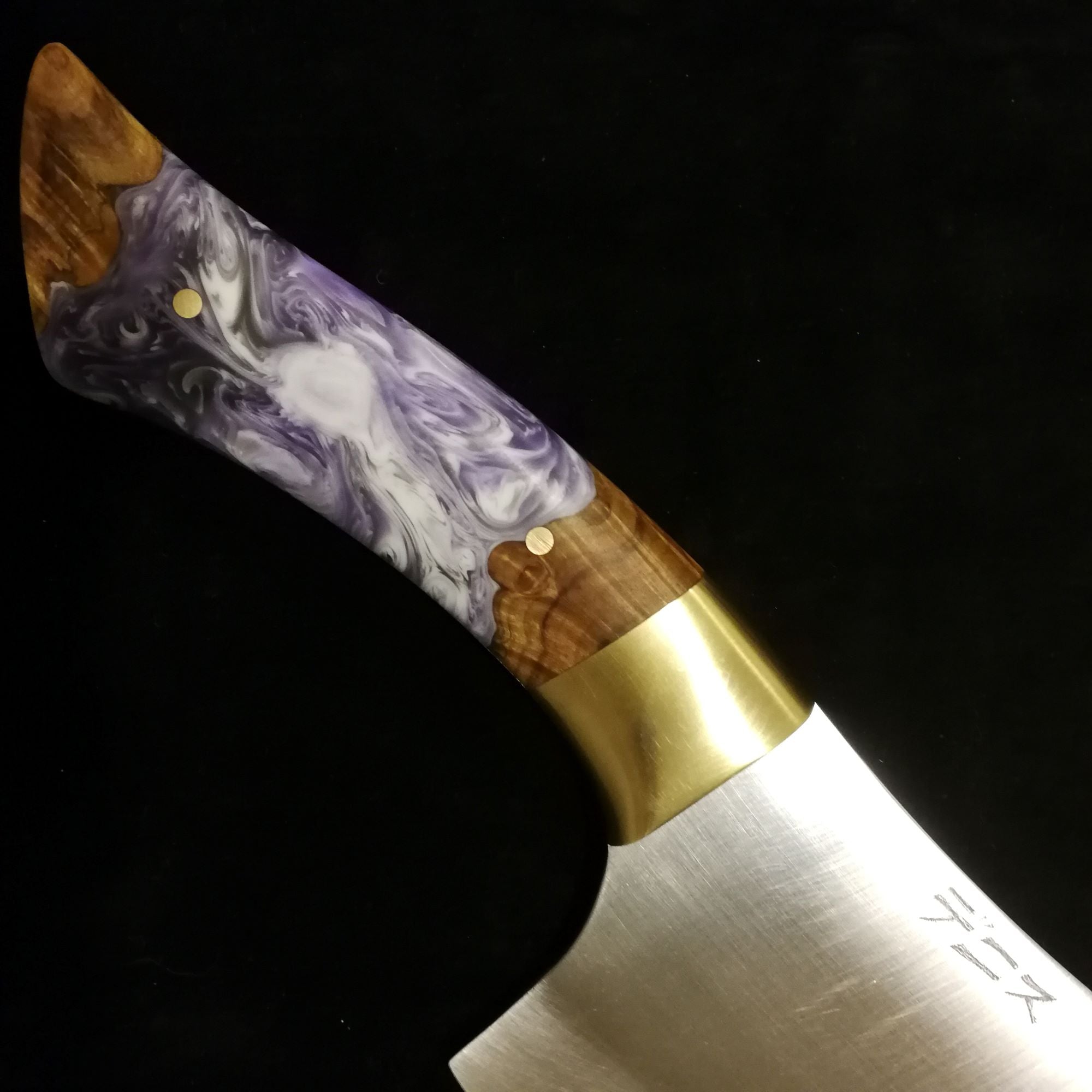 Cleaver with burl/resin handle