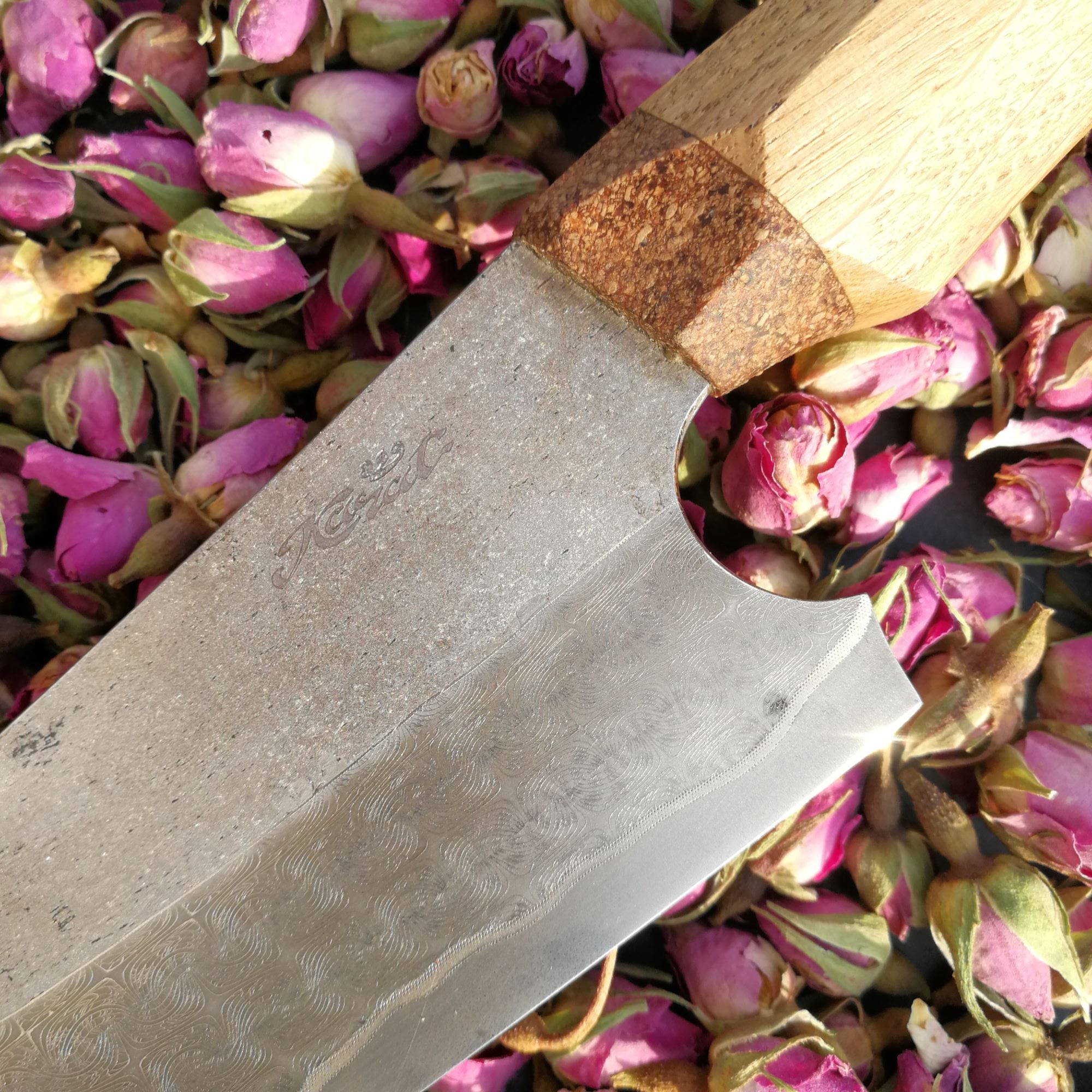Eiffel Tower Knives