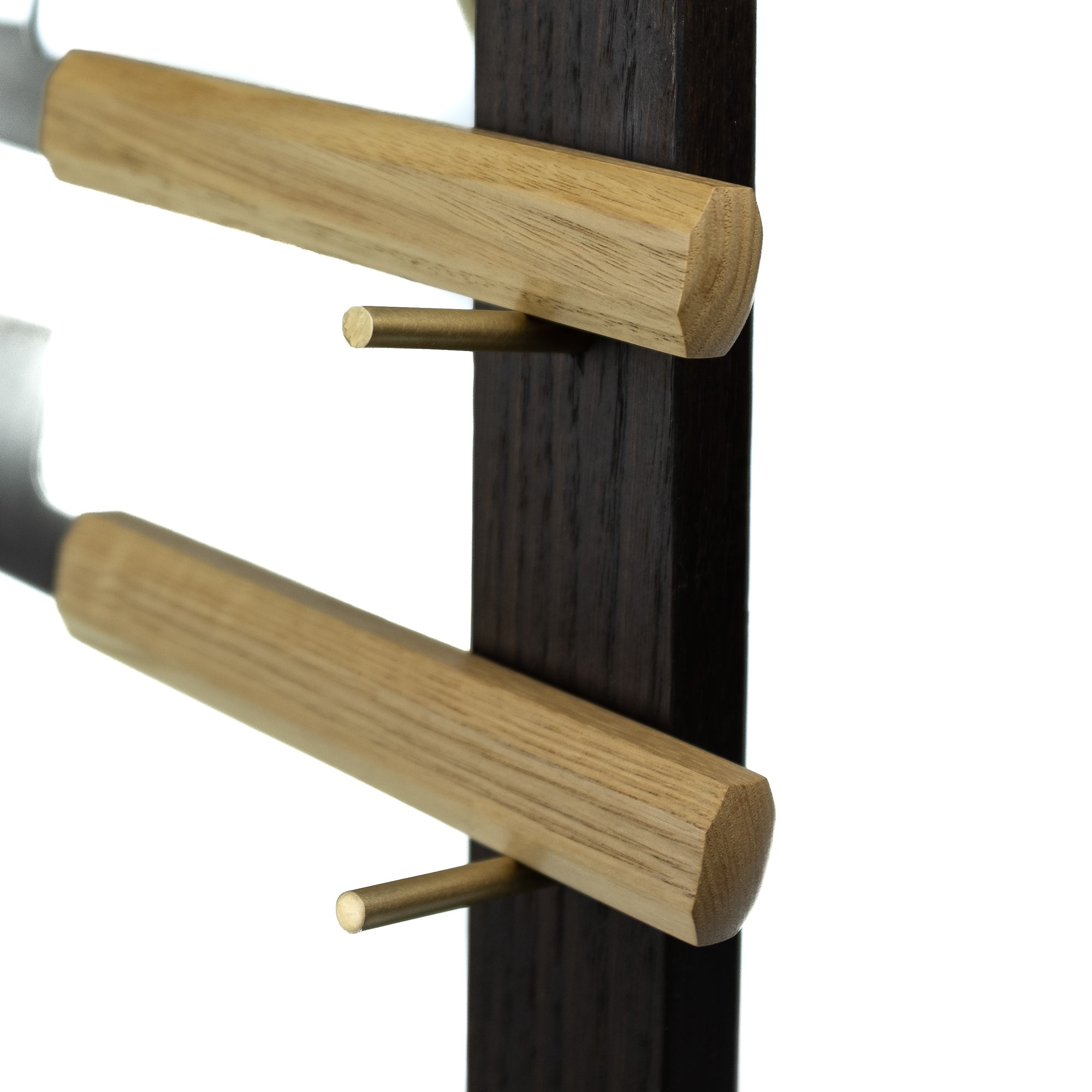 Katana (Darkened Oak)