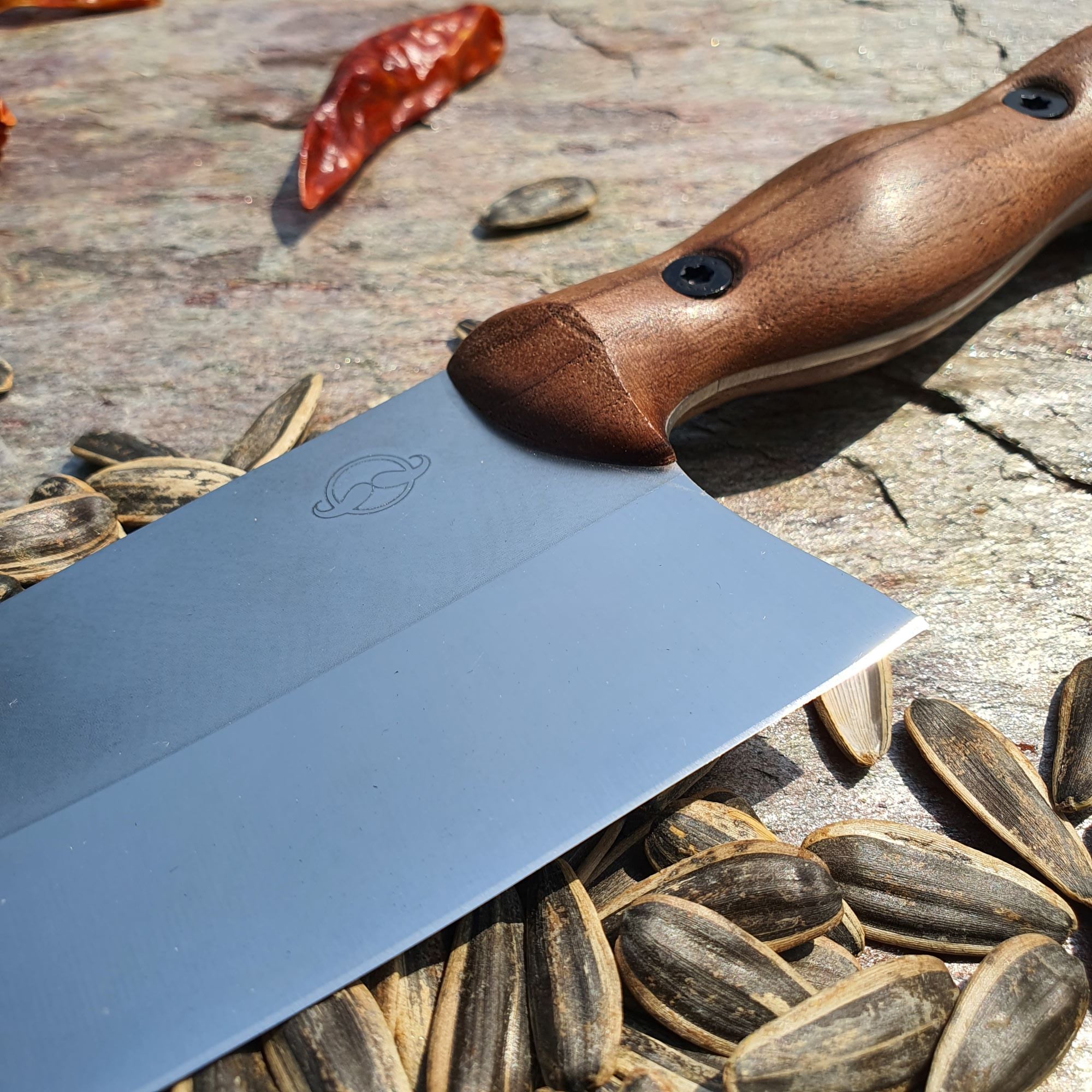 Moustache (M handle - American walnut)