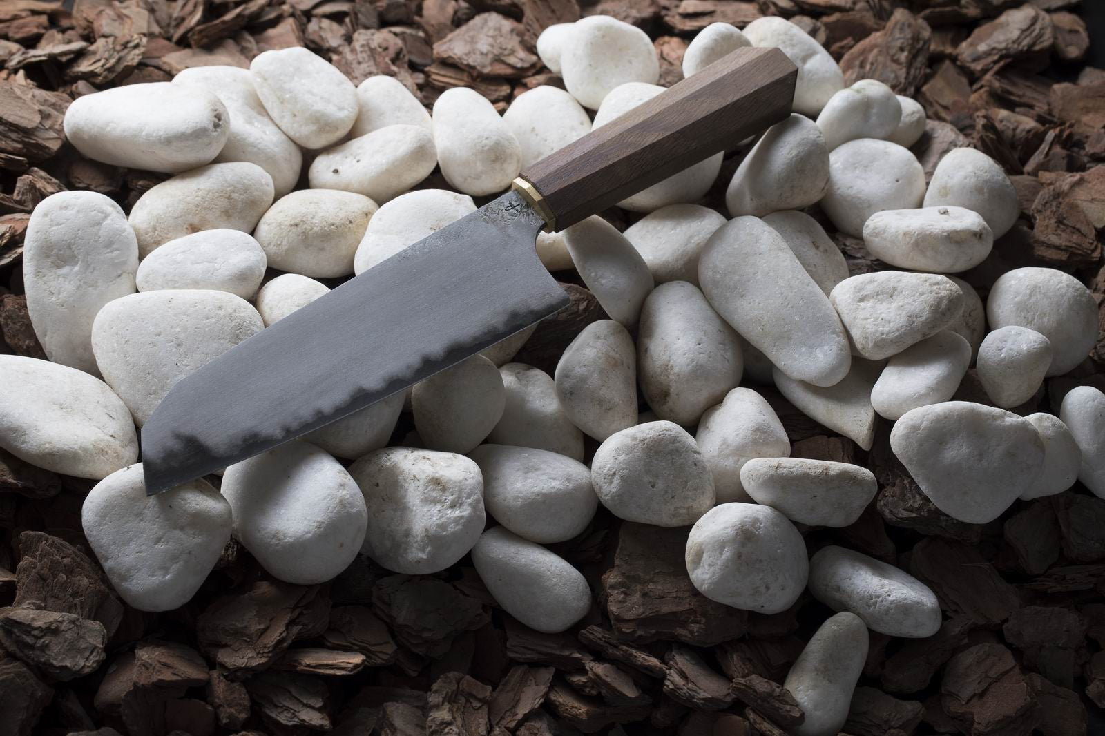 Y-Santoku in 3-Layer Steel
