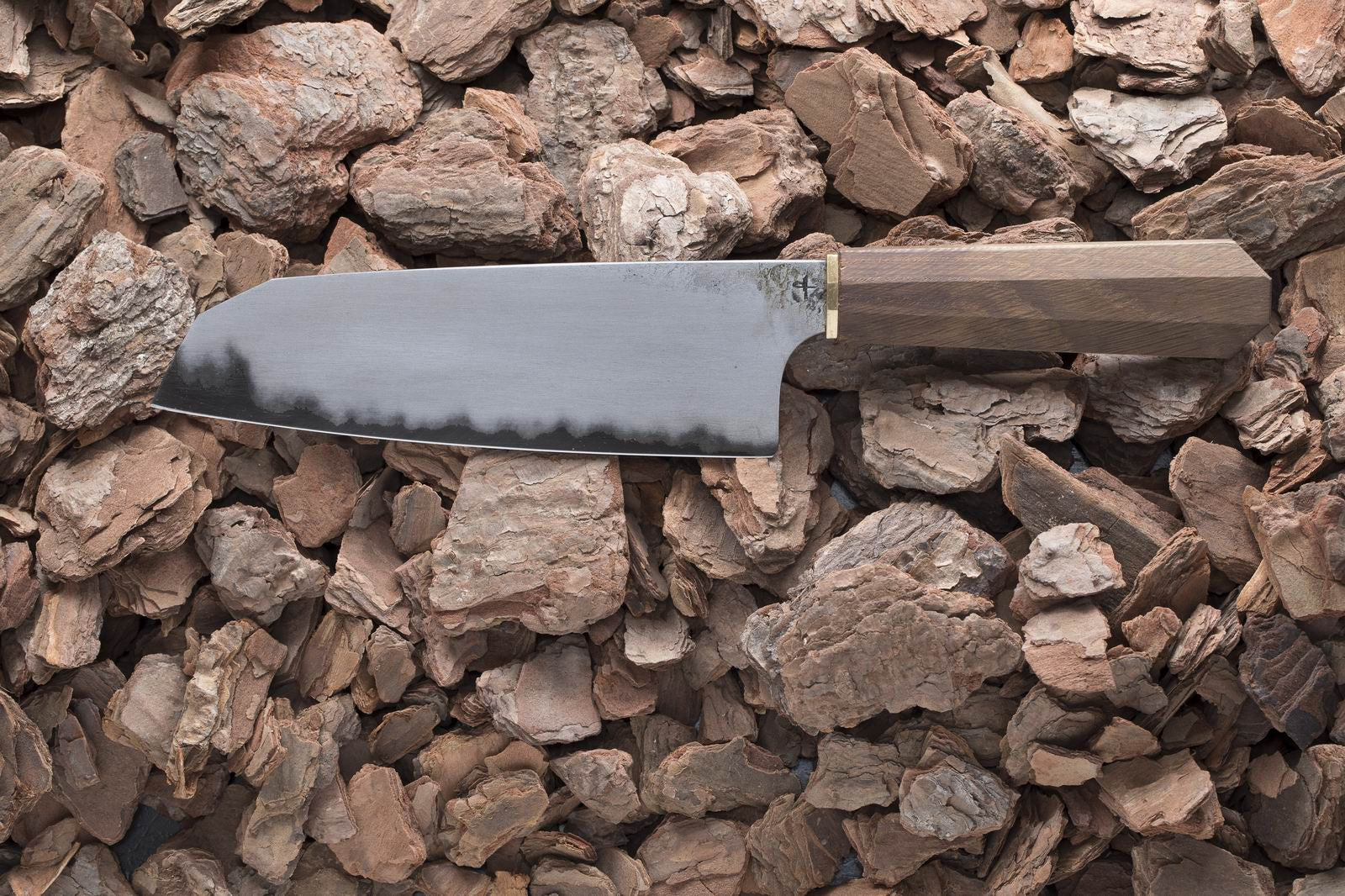 Y-Santoku in 3-Layer Steel