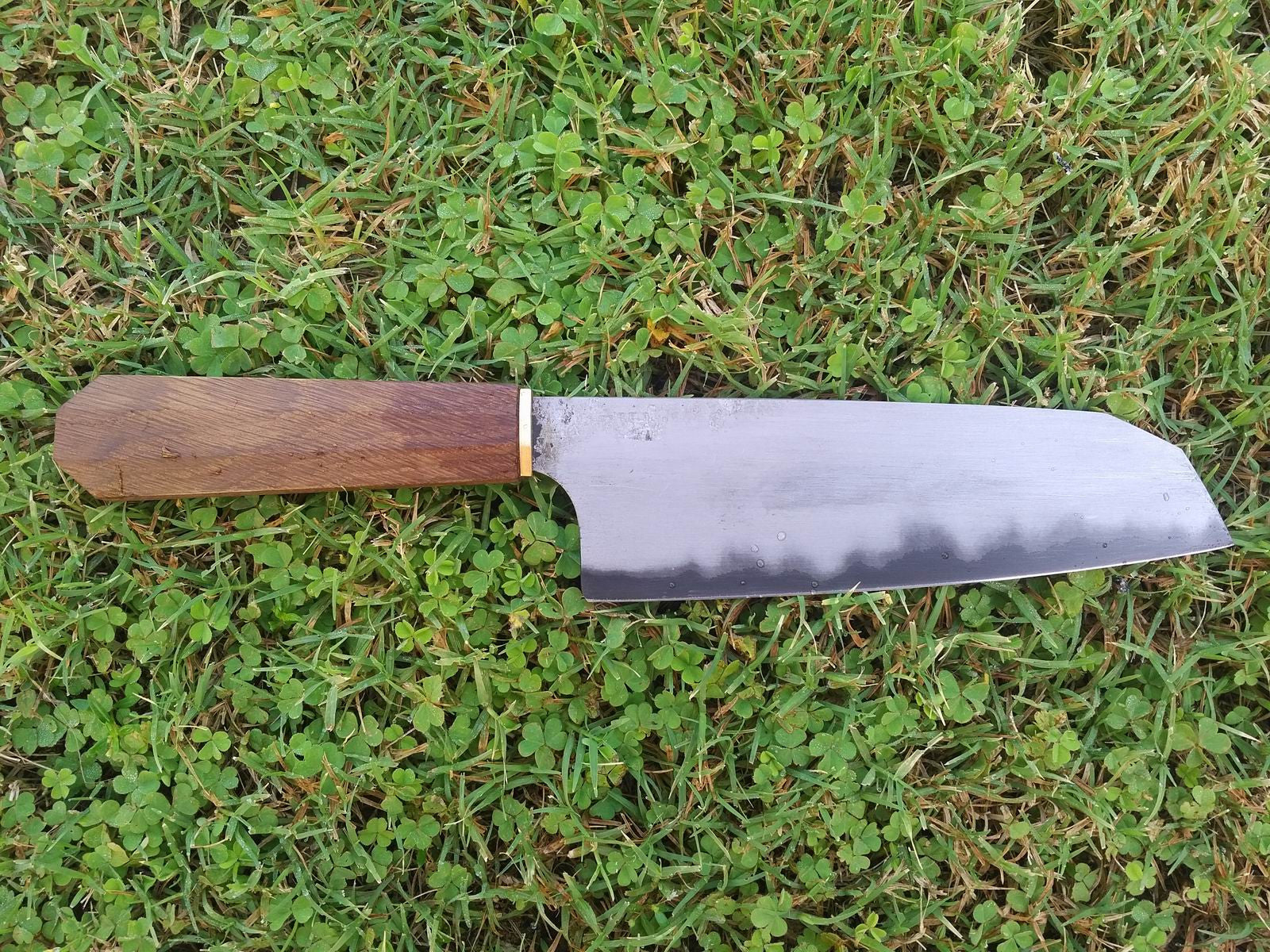Y-Santoku in 3-Layer Steel